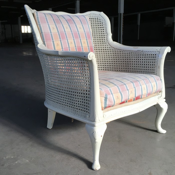 Antiker Stuhl Wiener Geflecht weiß