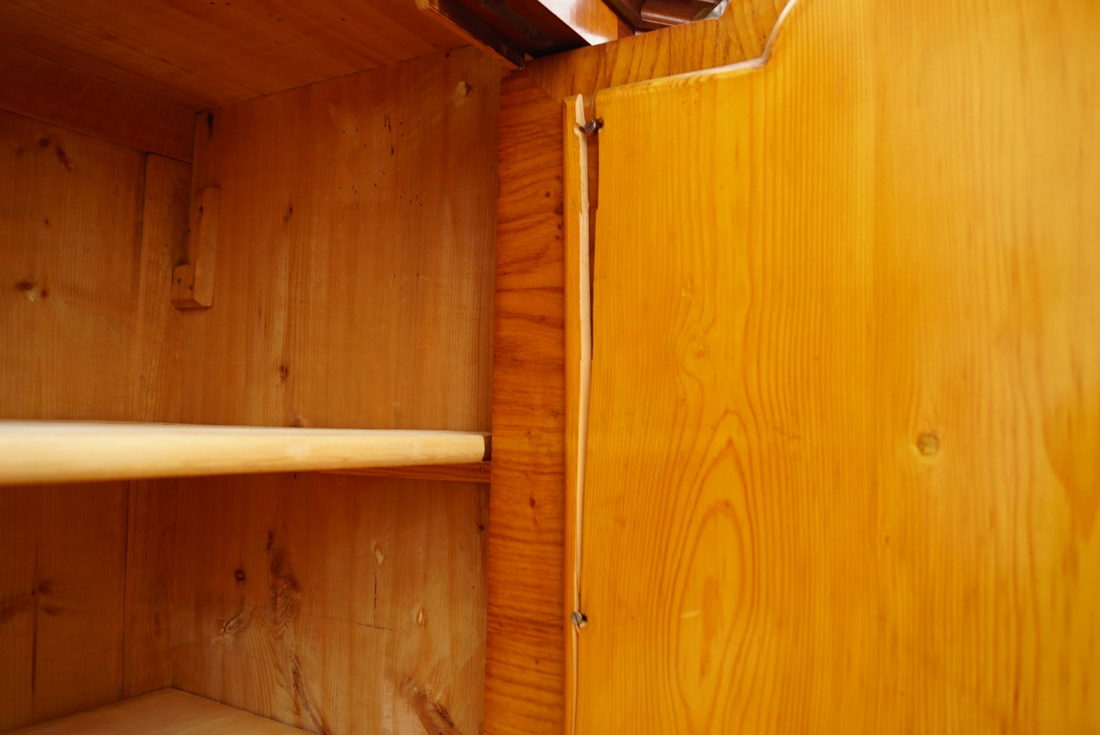 Schrank Kasten antik Spiegelschrank Historismus Garderobenschrank