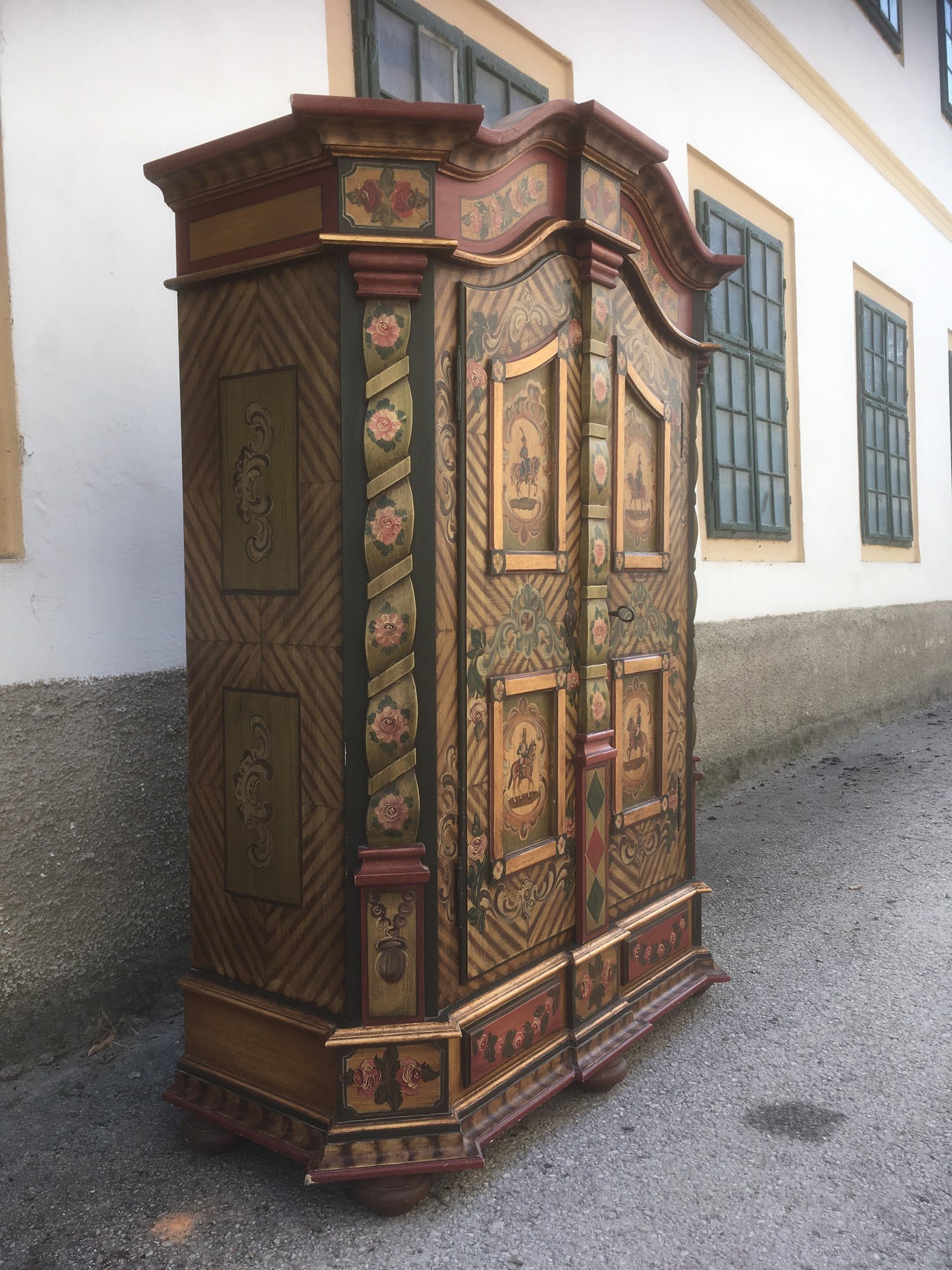 Bauernschrank Kleiderschrank Schrank handbemalt Bauernkasten Landhaus