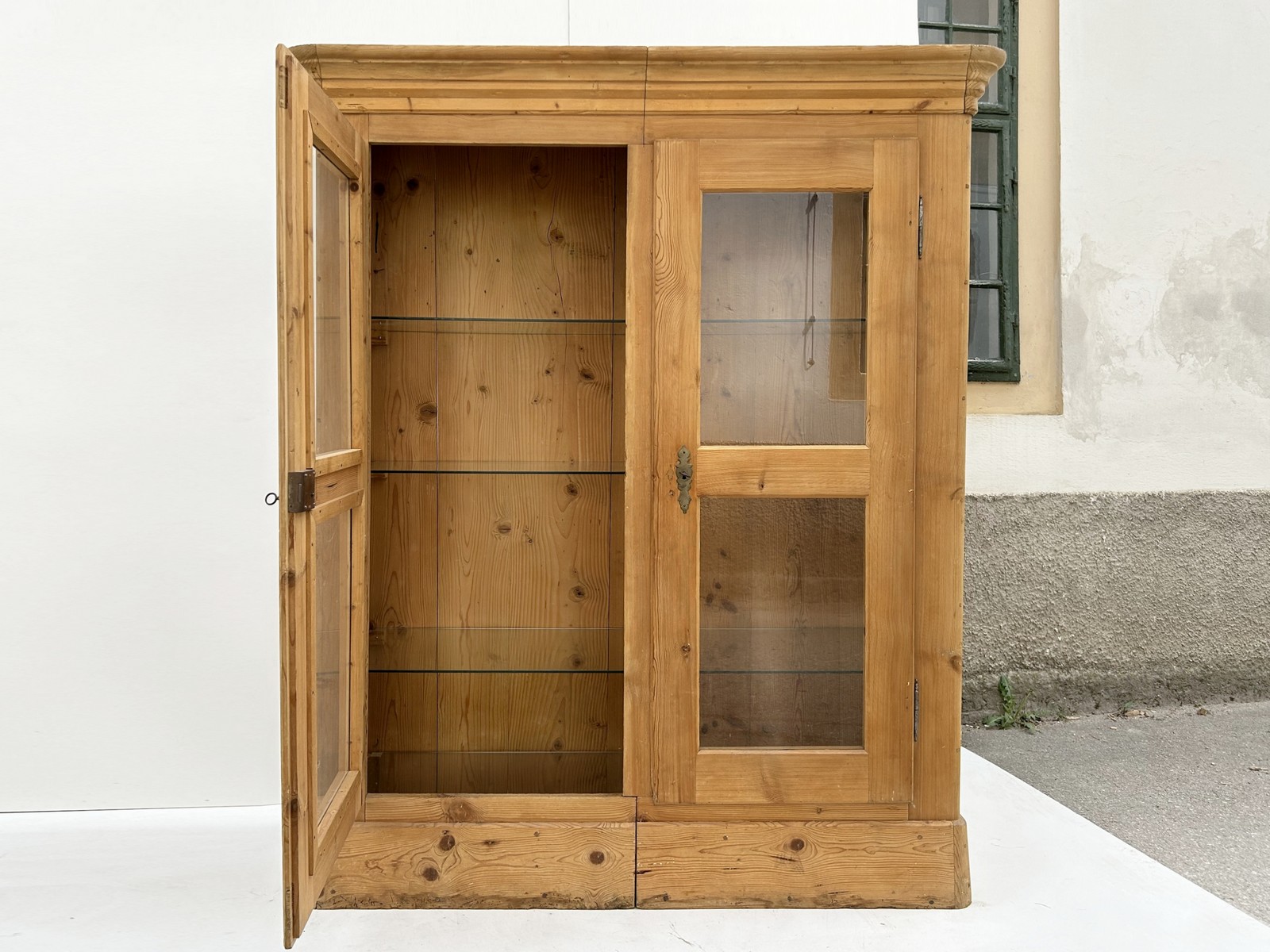 Bauernschrank Antiker Naturholz Geschirrschrank Landhaus Küchenschrank Massivholz Vitrine Bauernmöbel