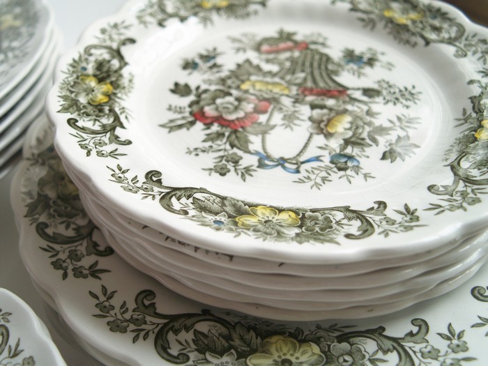 Staffordshire Ridgway Old English Bouquet Suppen-Teller grün