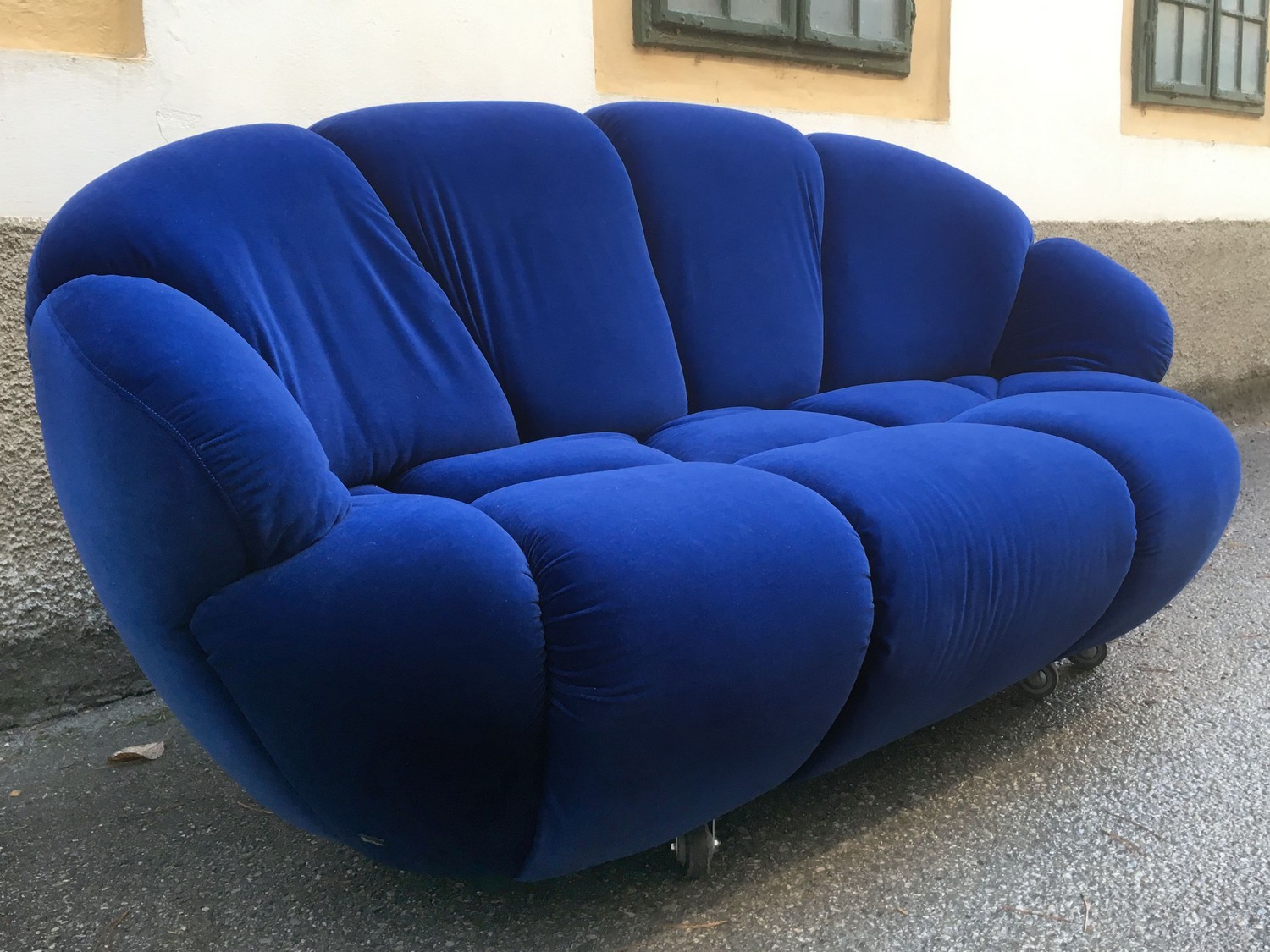 Bretz Sofa Design blau Aktion Kautsch
