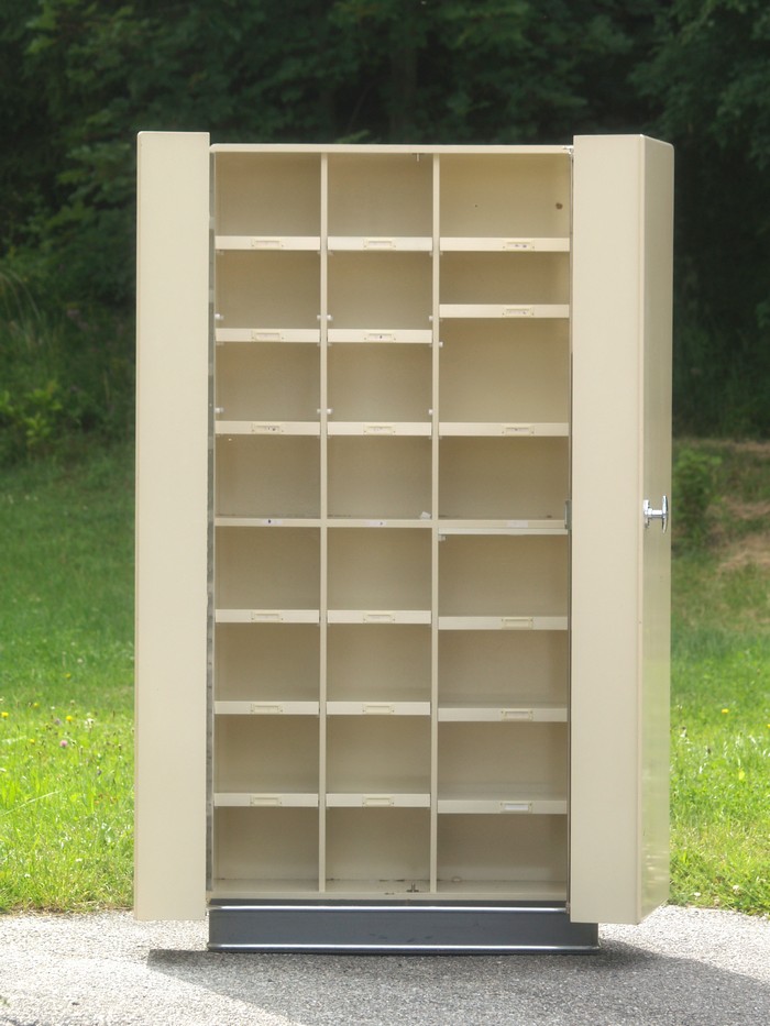 Apothekerschrank Retro