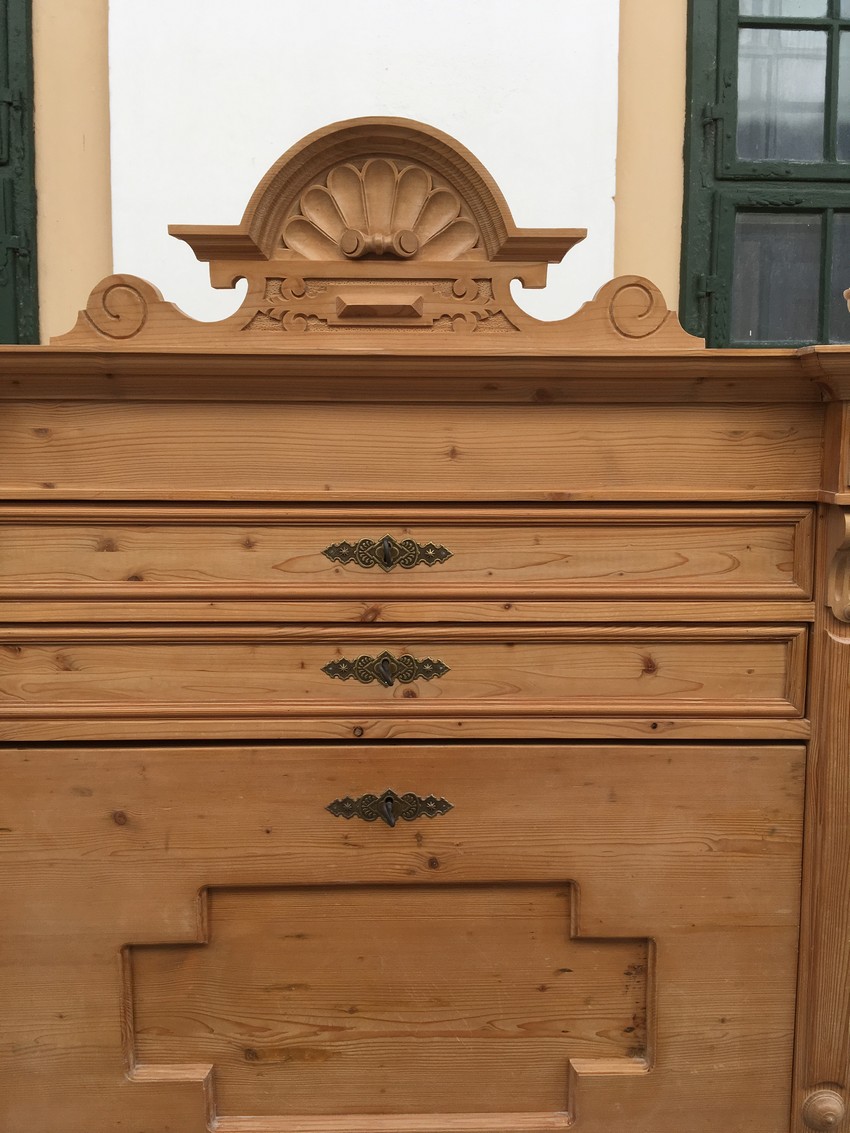 Schrank Landhausstil Vollholz