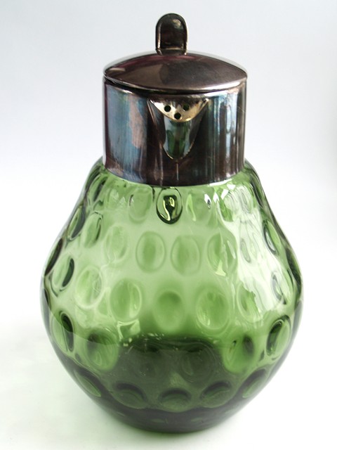 Karaffe antik Glas grün