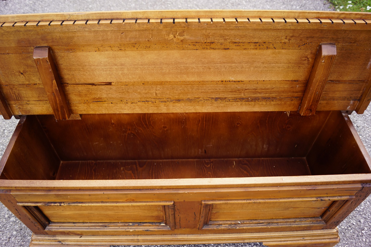 Truhe Antikstil Sitztruhenbank Altholz Landhausstil