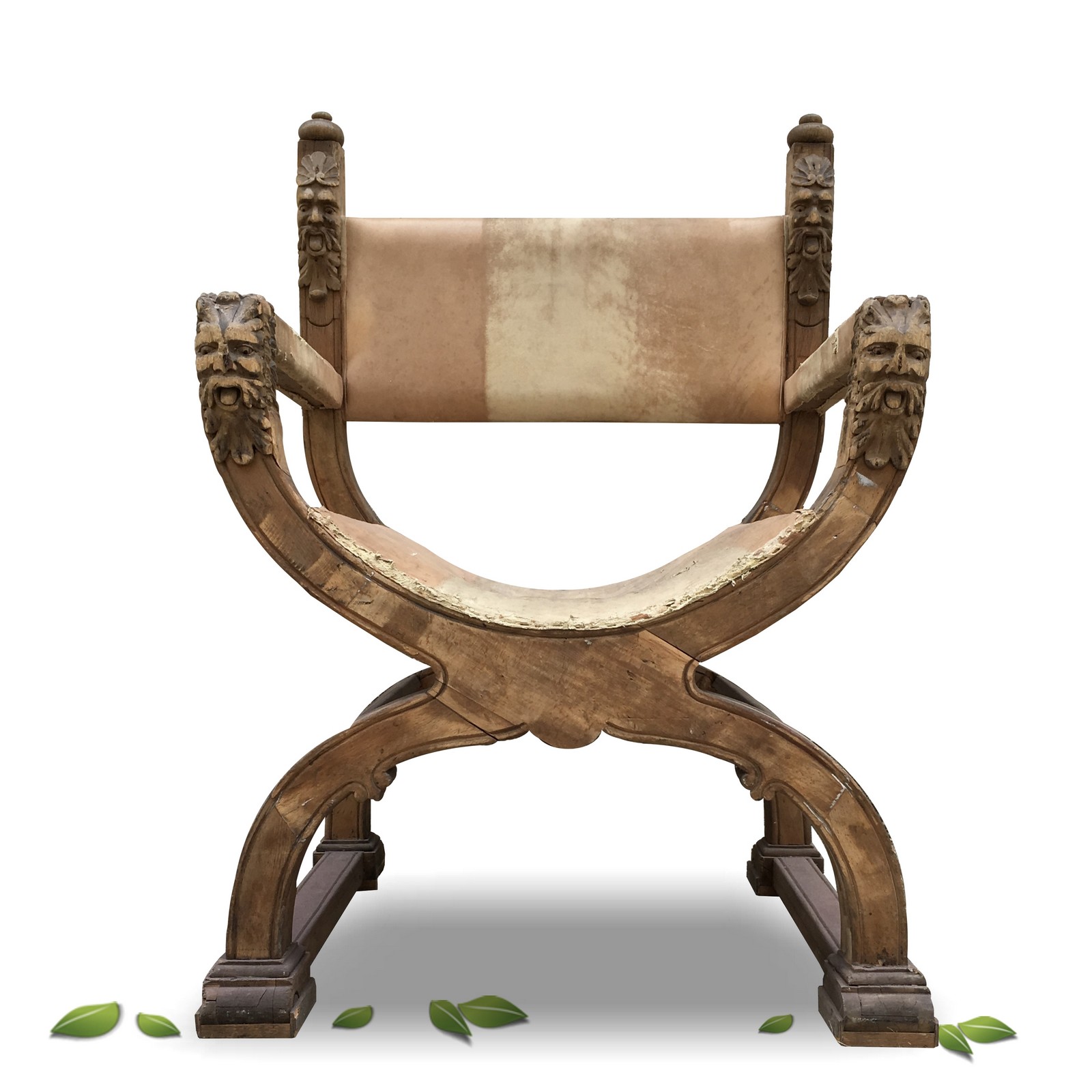 Stuhl antik Lutherstuhl mit Armlehnen Fratzen Maskeronen Satyrköpfe Film Volkstheater Requisite antik Möbel