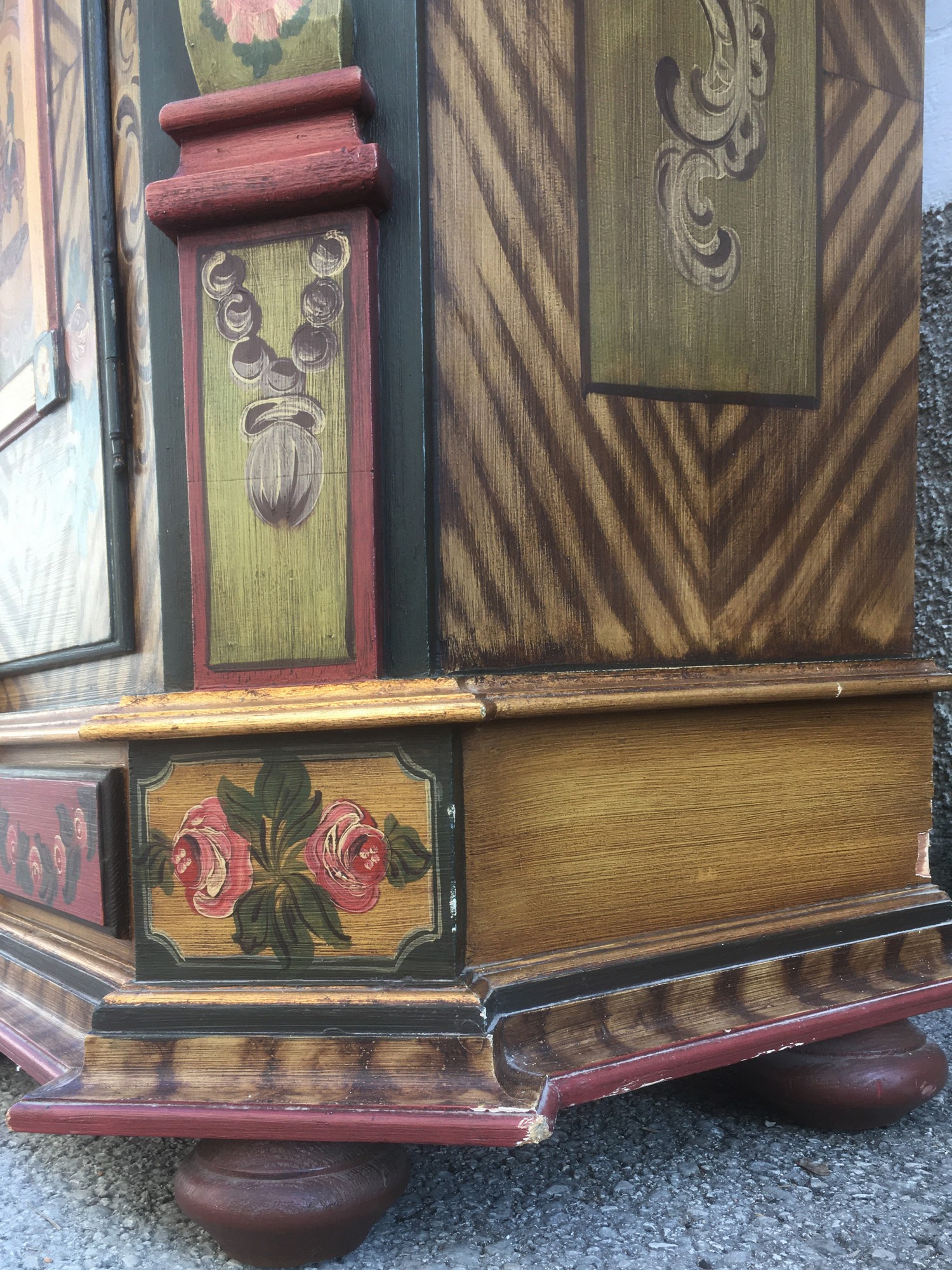 Bauernschrank Kleiderschrank Schrank handbemalt Bauernkasten Landhaus