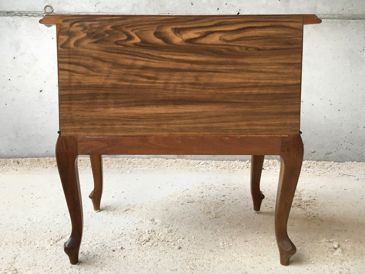 Nachtschrank Barockstil Holz Nuss
