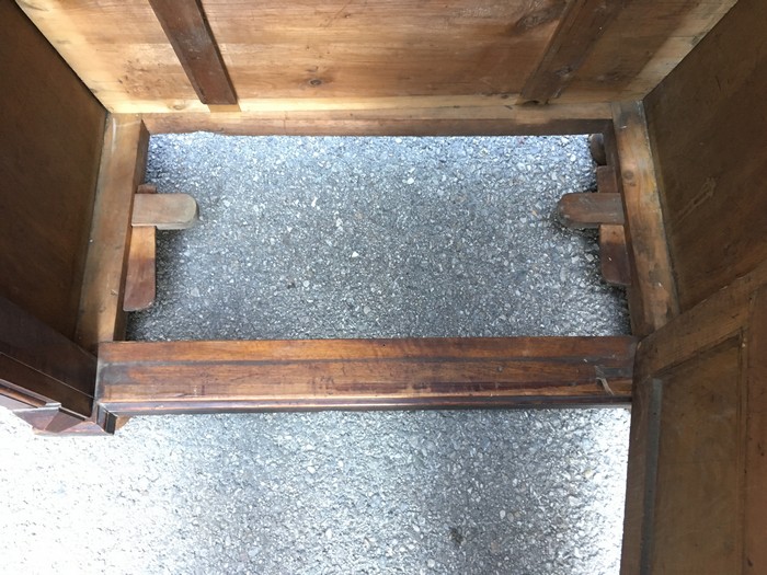 Kleiderschrank Gruenderzeit