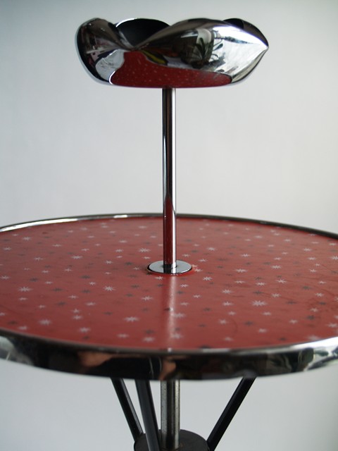 Retro antiker RaucherTisch