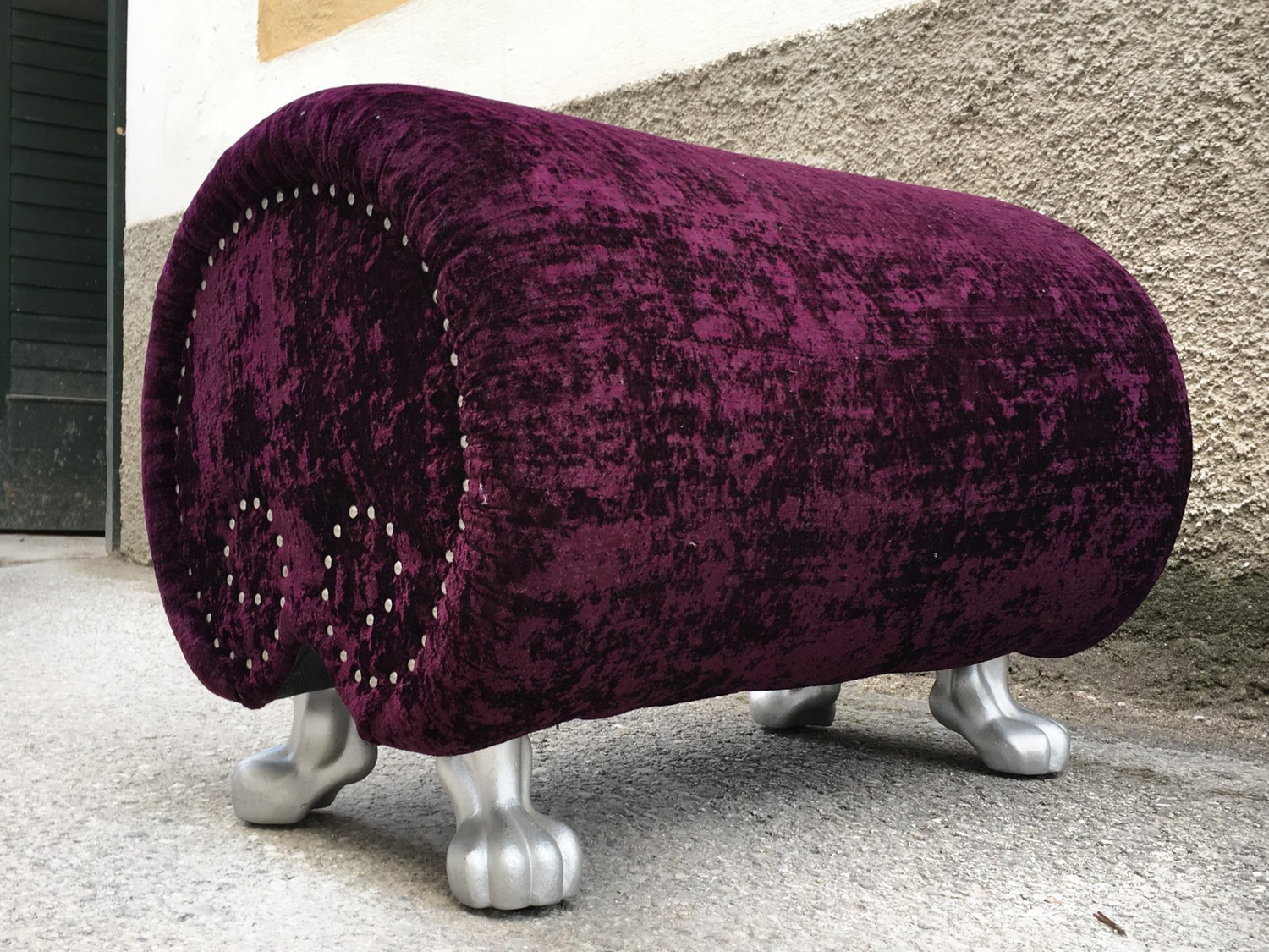 Bretz Hocker