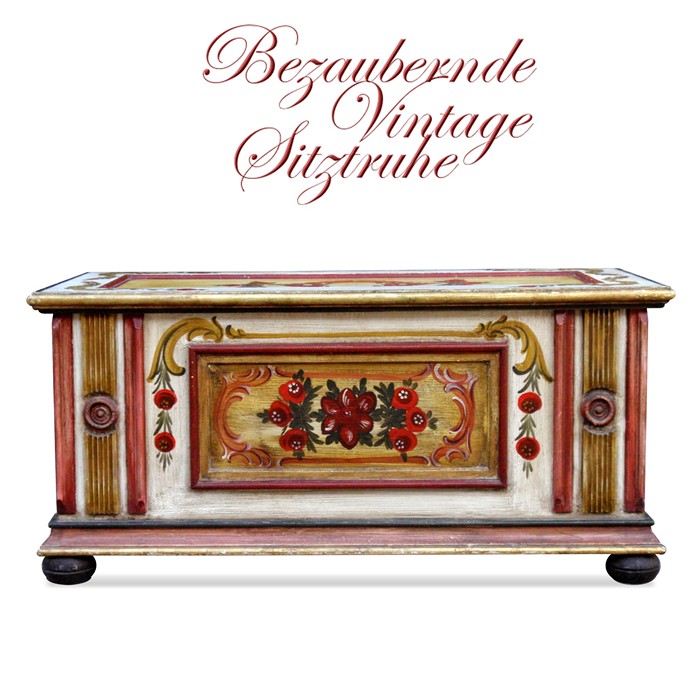 Große Bauerntruhe hübsche florale Bemalung Vintage Truhe Bauerntruhe bemalt