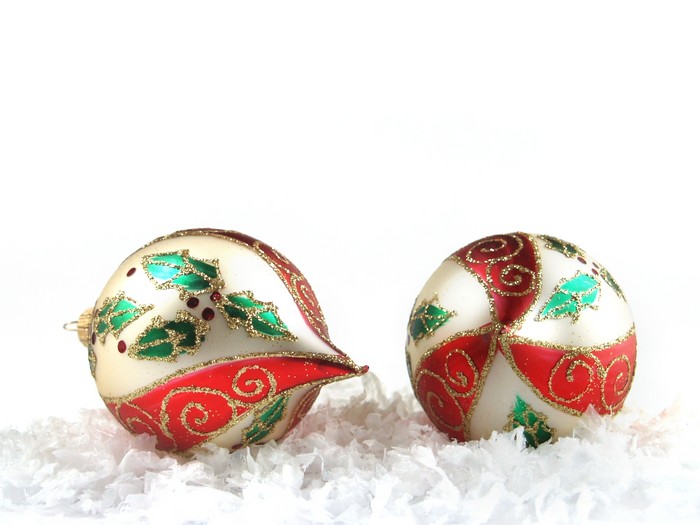 Christbaumkugeln rot grün gold