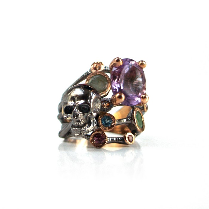 Ring 925 Silber Edelsteine Amethyst Totenkopf Schmuck handgefertigt Einzelstück Juweliersarbeit