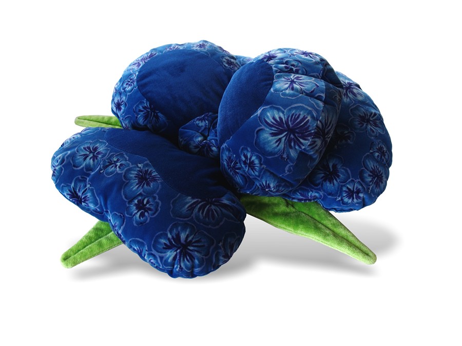 Bretz Blume Kissen Samtstoff blau Stiefmütterchen Bretz Kissen Blume