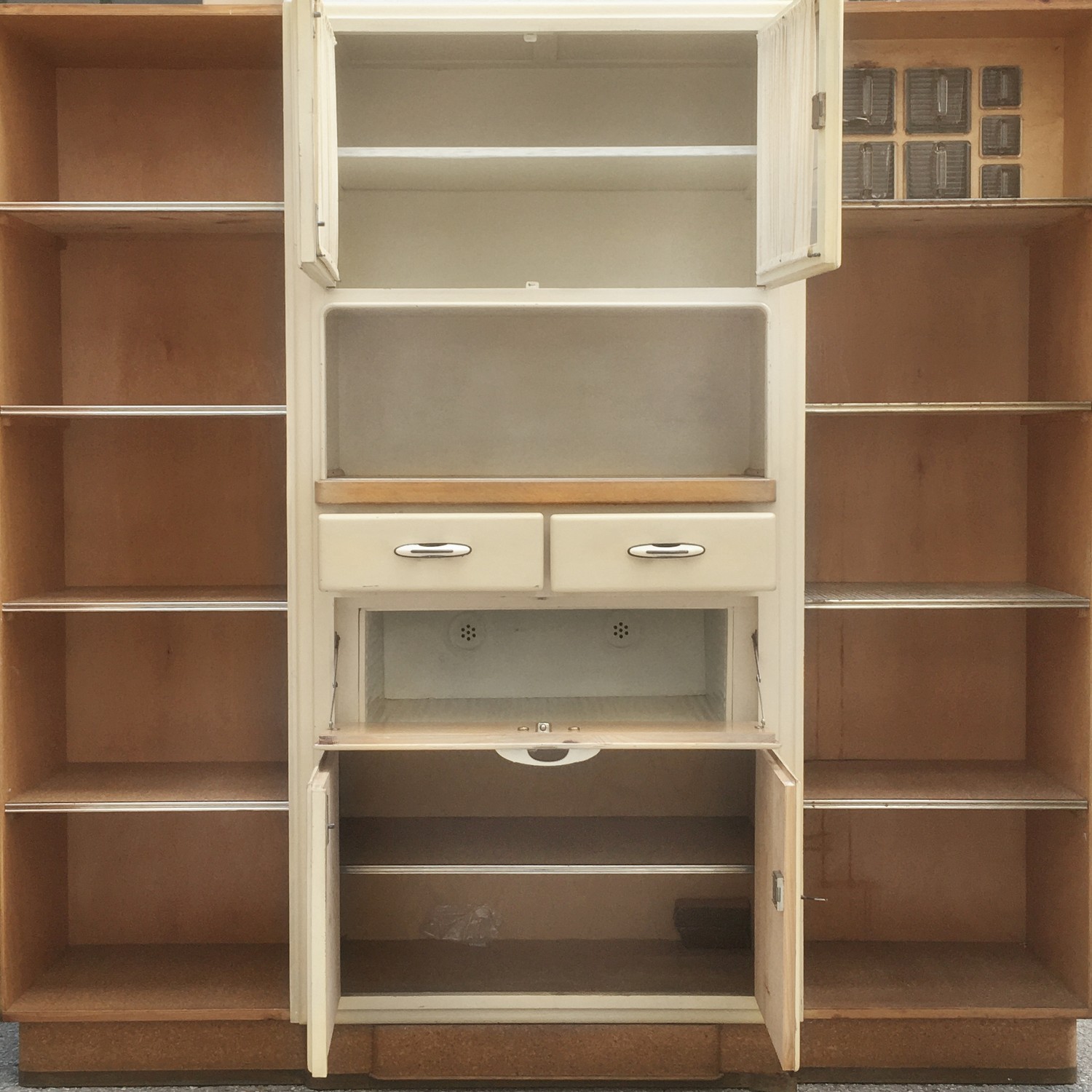 Küchenschrank Vintage creme Schüttenregal Vitrine Küche Vollholz Buffet Kredenz