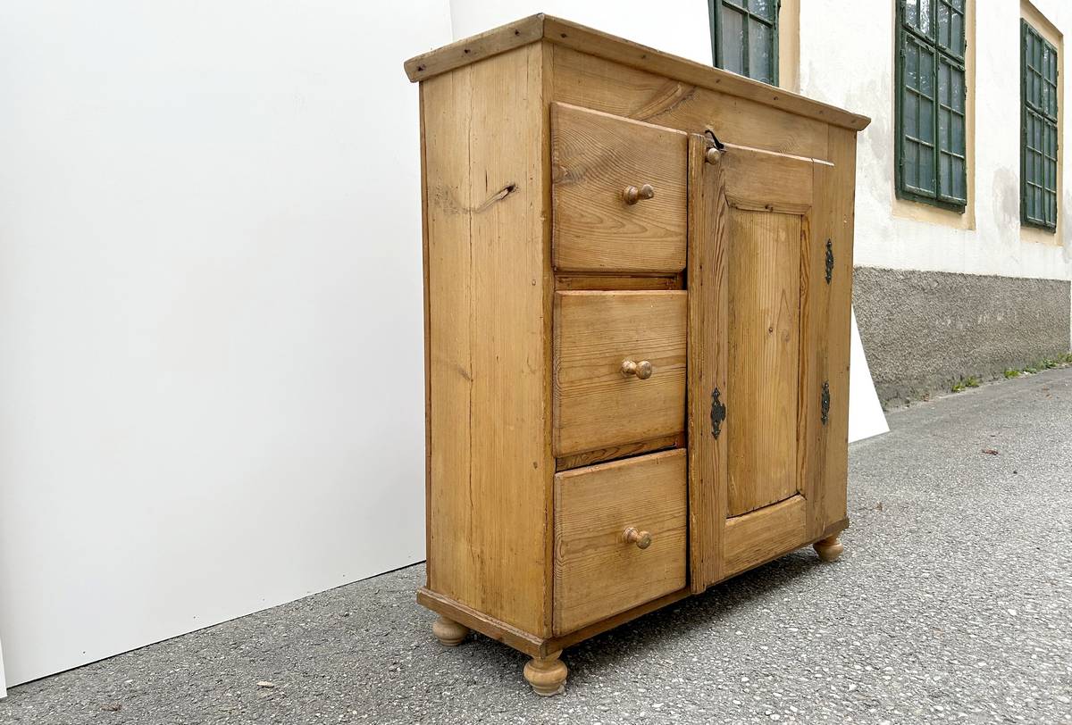 Apothekerschrank Bauernschrank antiker Küchenschrank Altholz Geschirrschrank rustikale Antiquität Bauernmöbel kaufen