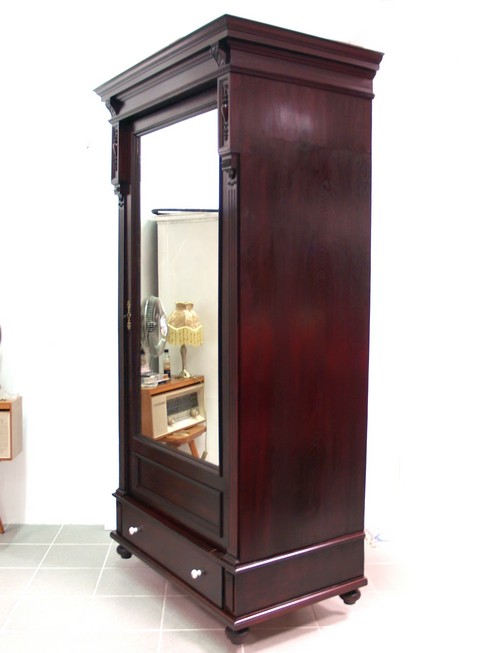 Dielenschrank restauriert Gründerzeit