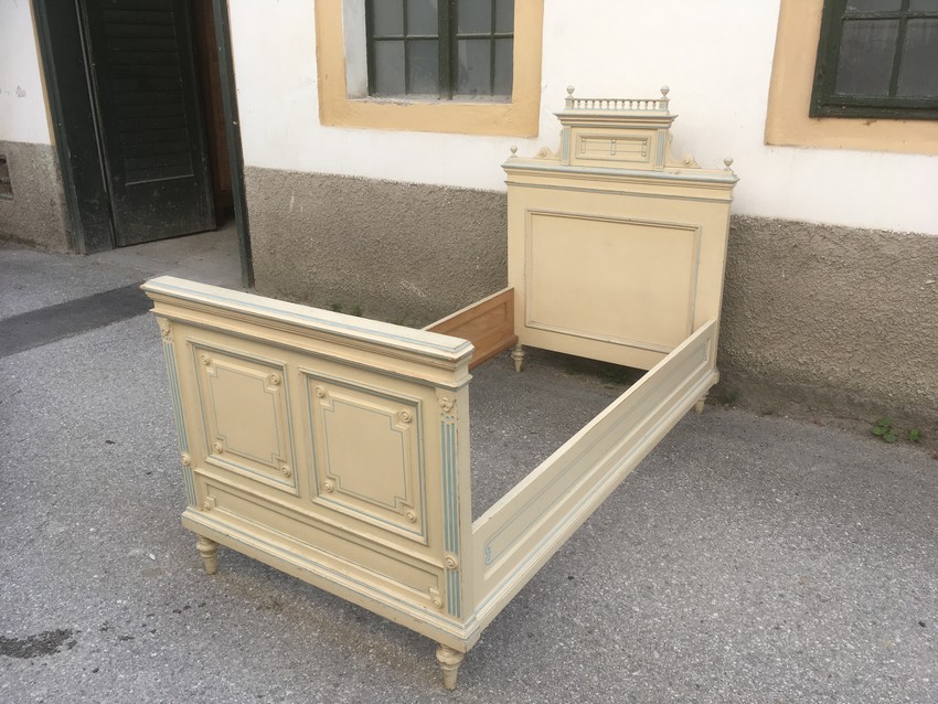 Shabby doppelbett Bett Vollholz Creme antik Möbel