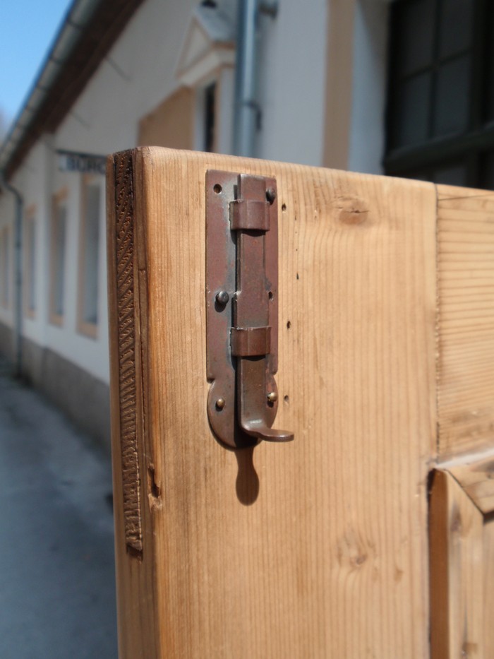 Schrank antik