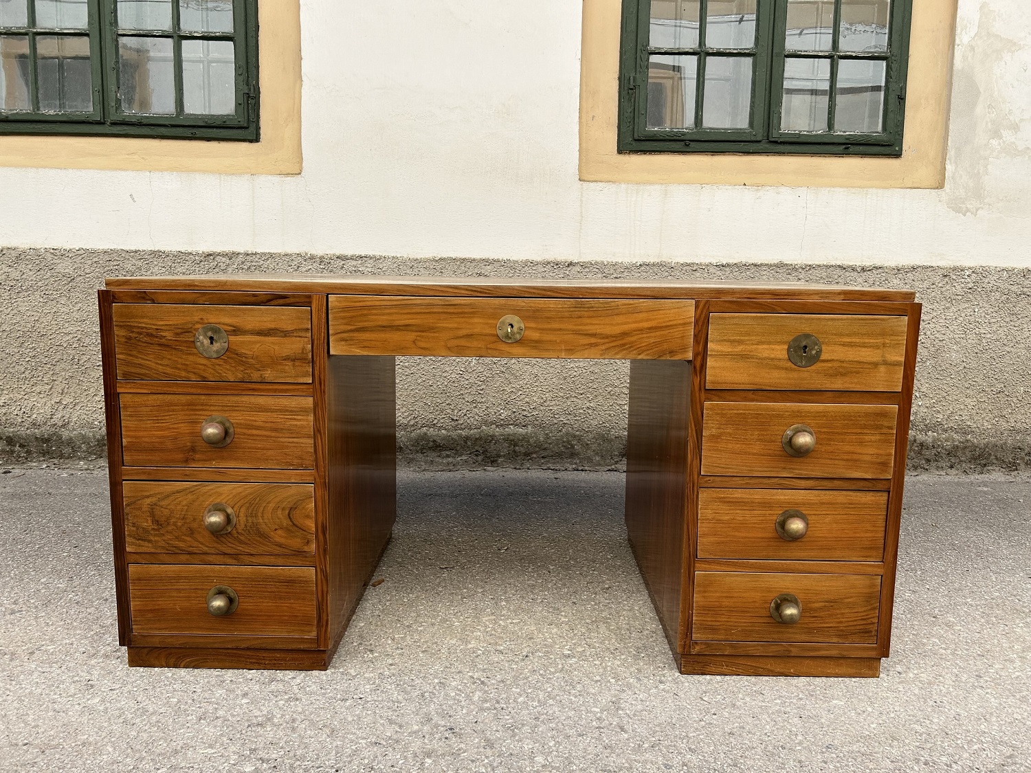 Art Deco Schreibtisch antik Tisch artdeco 20. Jhdt hagenauer wiener werkstätte beschläge