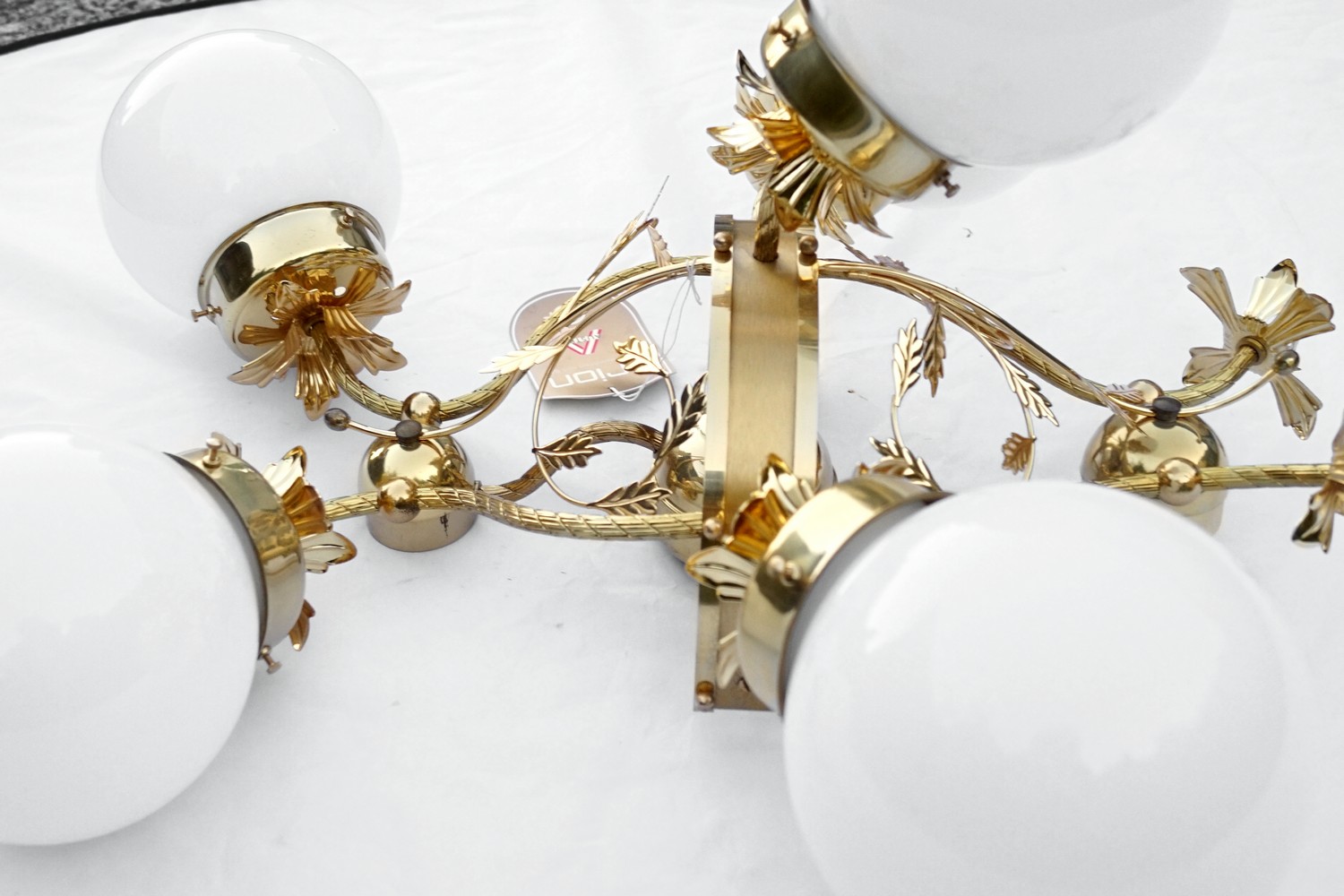 Deckenlampe Orion Wien Wandlampe goldener Leuchter Glaskugeln Wandlampe Cafehaus Opernball