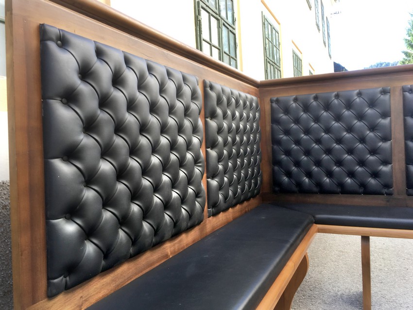 Eckbank Nussholz Leder Chesterfield
