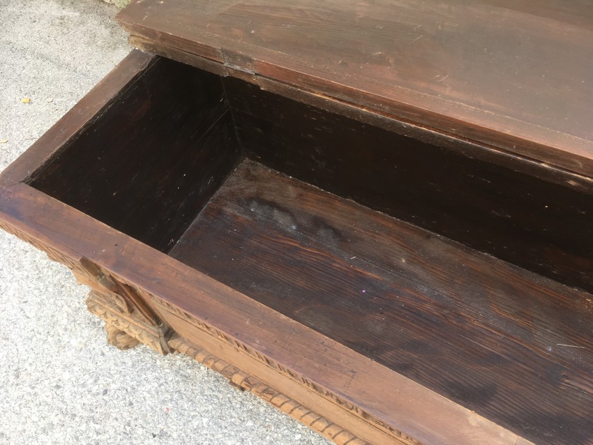 Truhe antik groß Vollholz Barock Renaissance