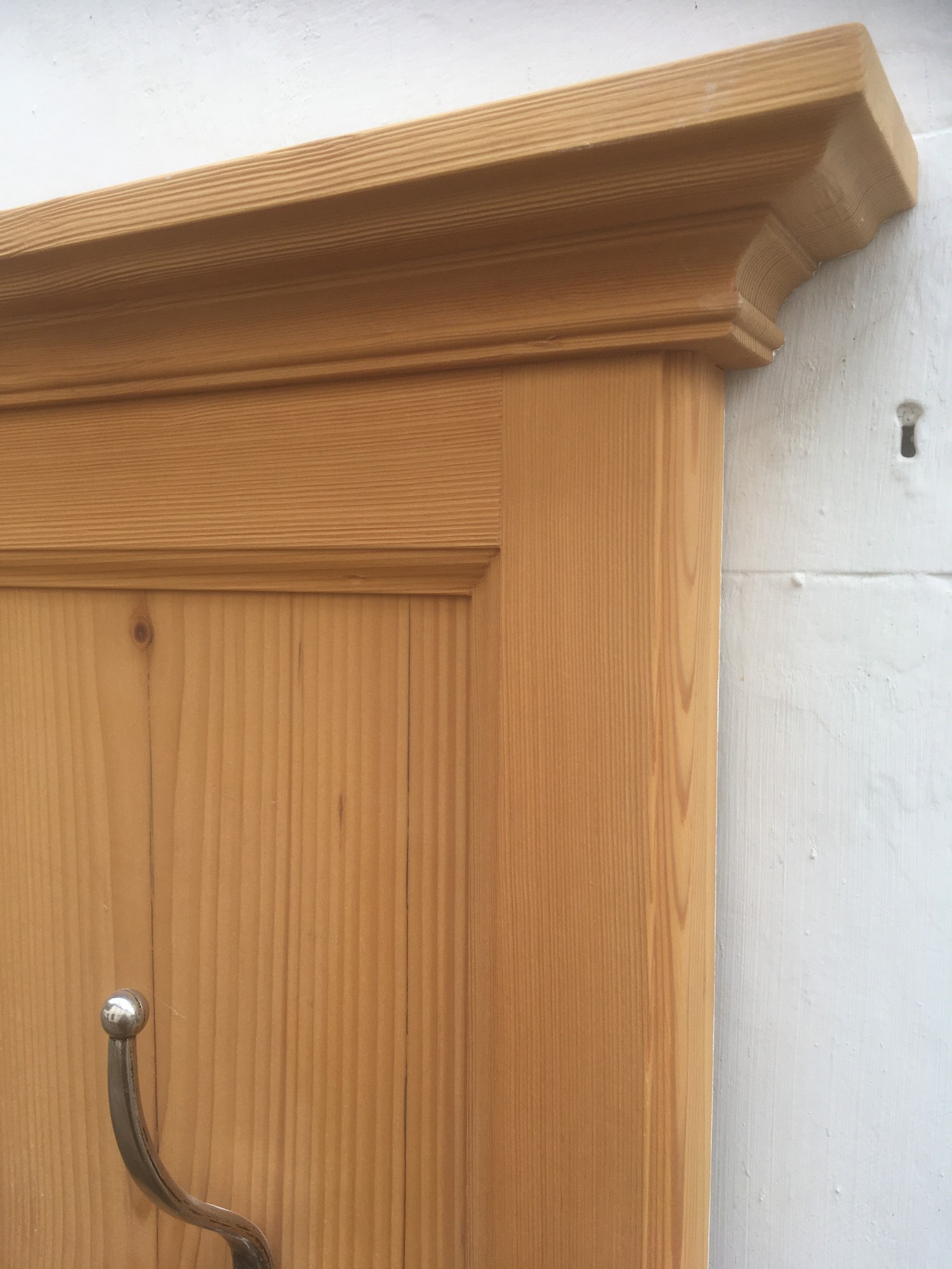 Wandpaneel Naturholz Garderobe gebraucht Holz Wandgarderobe Landhausstil