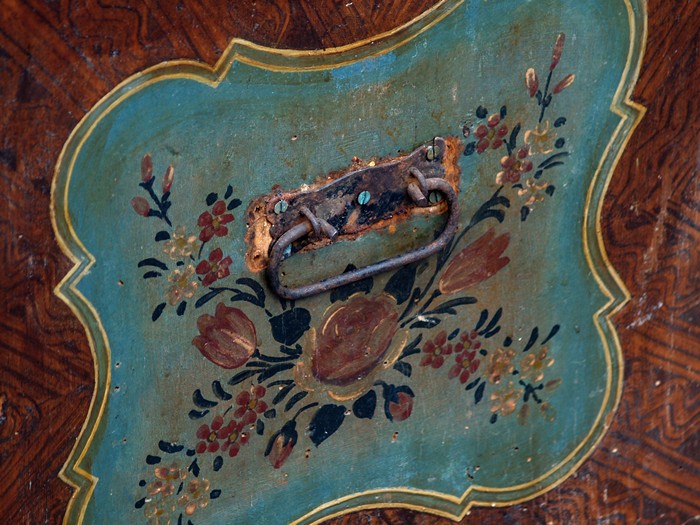 Bauerntruhe floral bemalt