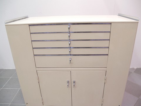 Metallkommode Midcentury Arztschrank