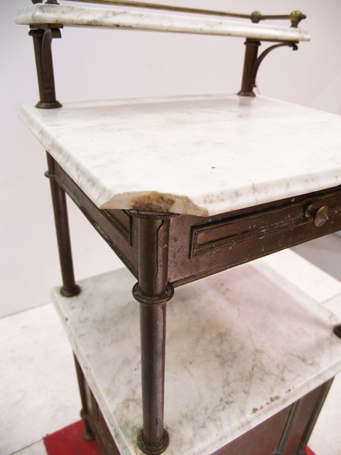 Messing Marmorplatte Kommode