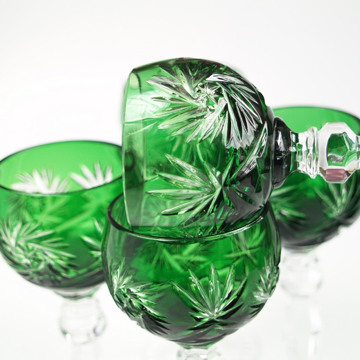 Likoerglas gruen