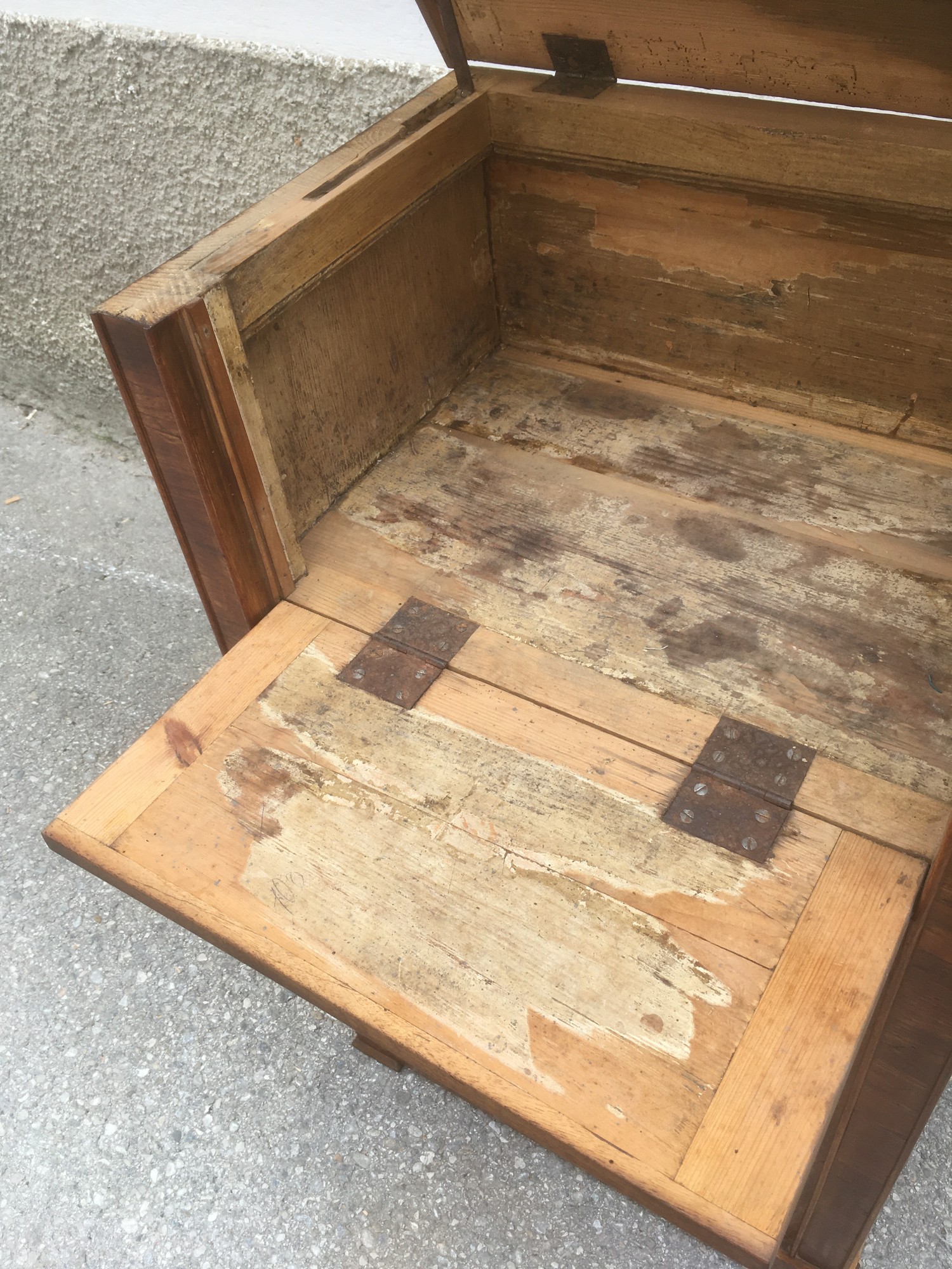 Sekretär klappdeckel schmal Schrank kleiner Vintage Schrank Halbschrank Vollholz Biedermeier Kommode Waschtisch Deckel aufklappbar antik Truhe Brezelschrank