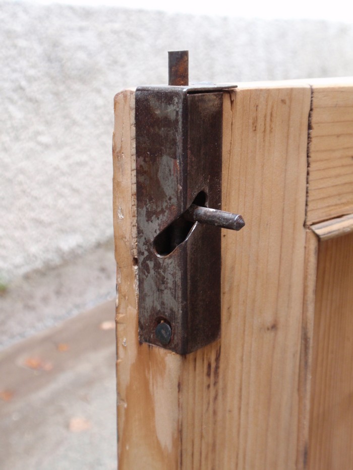 Kredenz Jugendstil antiker Schrank mit Bleiverglasung Weichholz 1920 Anrichte Kredenz MÖbel