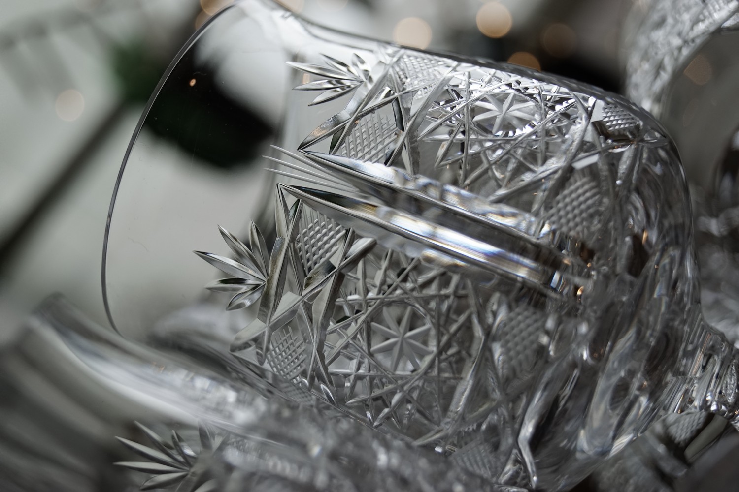 Bleikristallgläser Wein Burgunder J. Riedel geschliffen Stern Raute Vintage