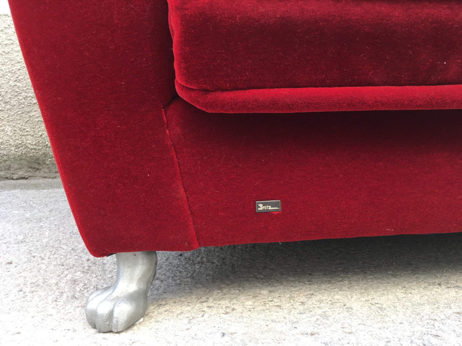 Bretz Sofa rot Mohair Monster Design Möbel