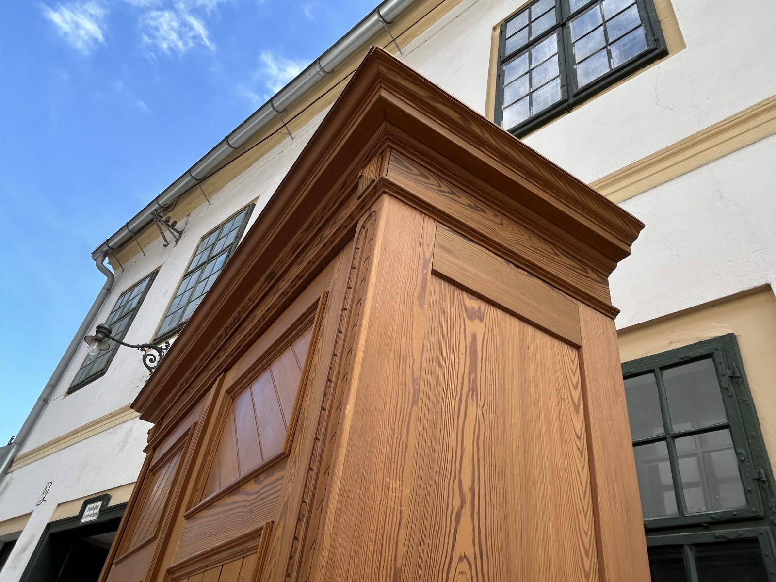 Hallenschrank Landhausstil Möbel Weichholz großer Schrank