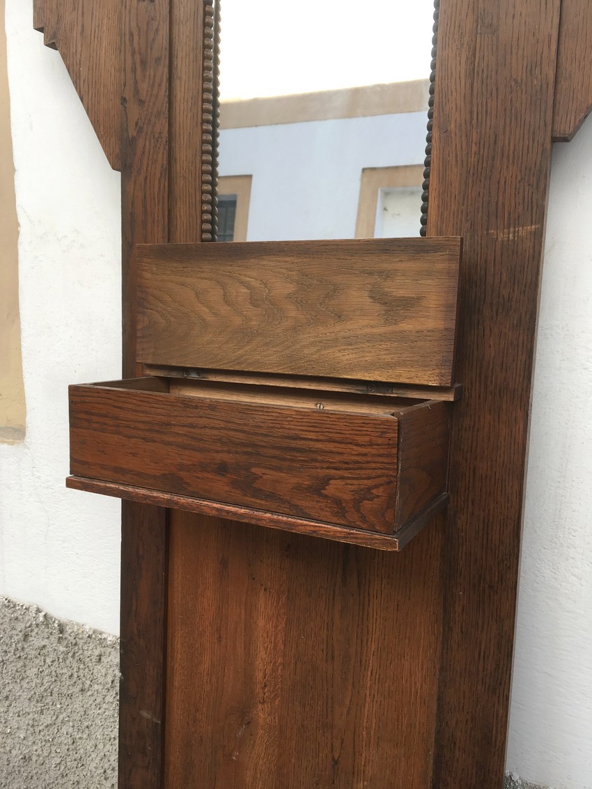 Garderobe antik Jugendstil
