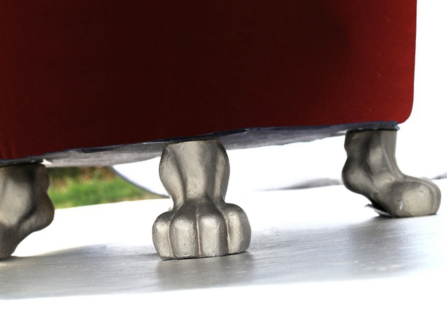 BRETZ Tisch SUNNY Couchtisch Sonnenblume rot orange Tatzenbeine