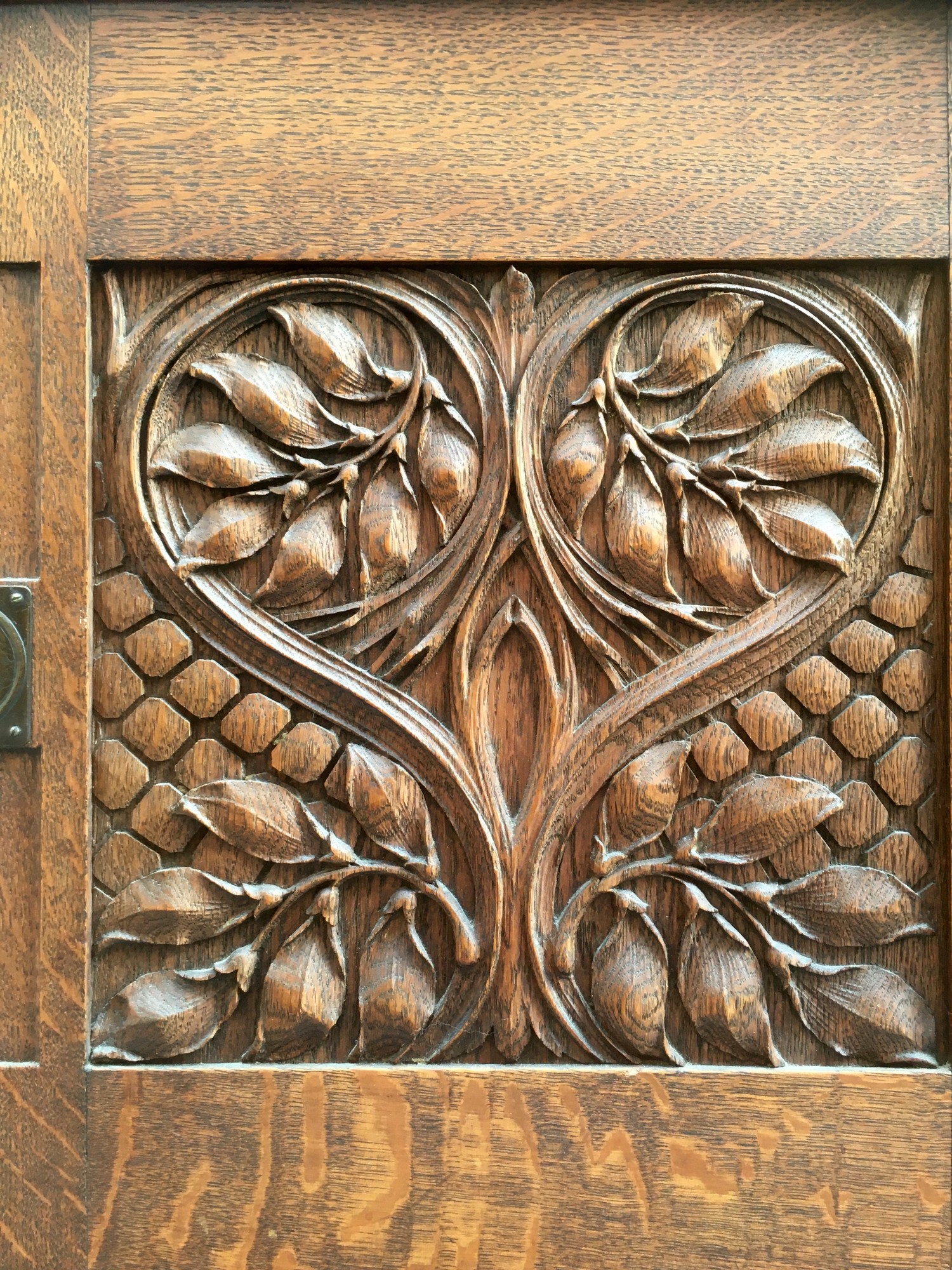 Kredenz August Ungethüm Jugendstil antik Kolo Moser Blätter Herzen Buffetschrank Schrank Buffet