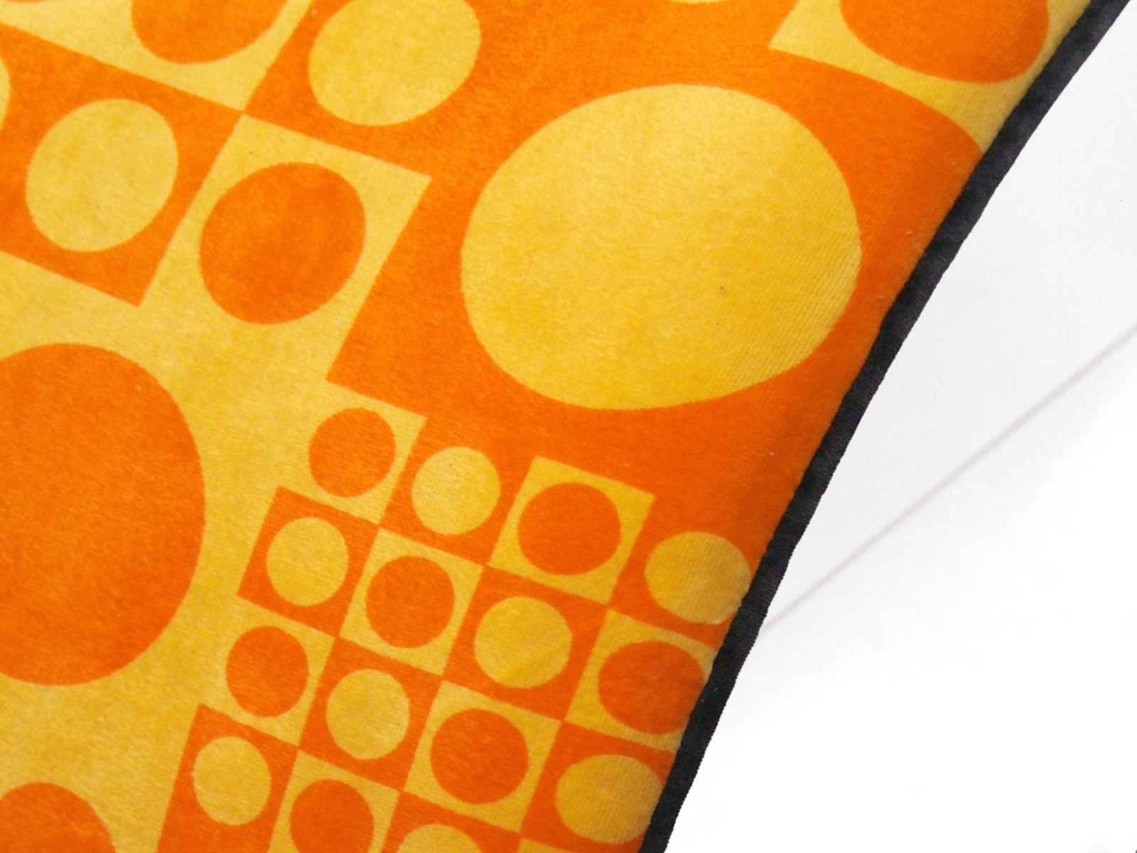 Bretz Regal Panton Geometrie Bretz Regal Panton Geometrie