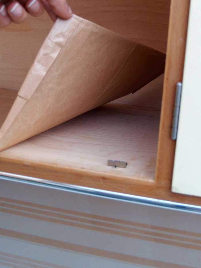 Haengeschrank pastell