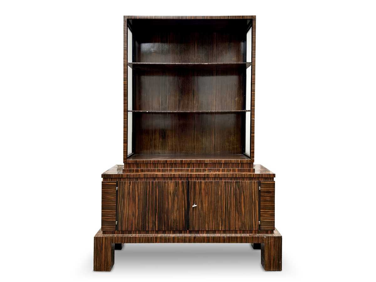 Edle Vitrine antiker Schrank Art Deco Makassar Design ca. 1930 Art Deco Vitrinenschrank