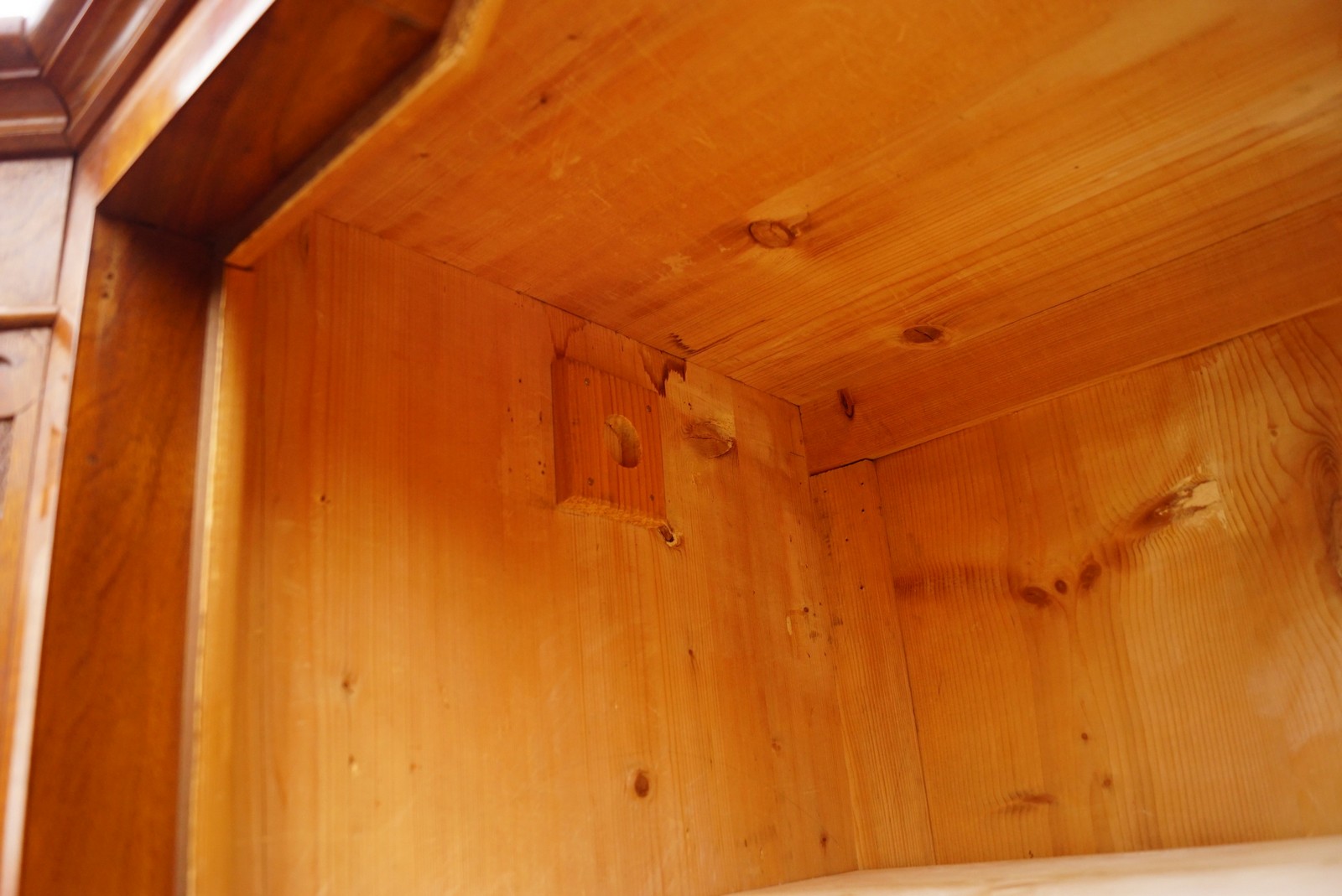 Schrank Kasten antik Spiegelschrank Historismus Garderobenschrank