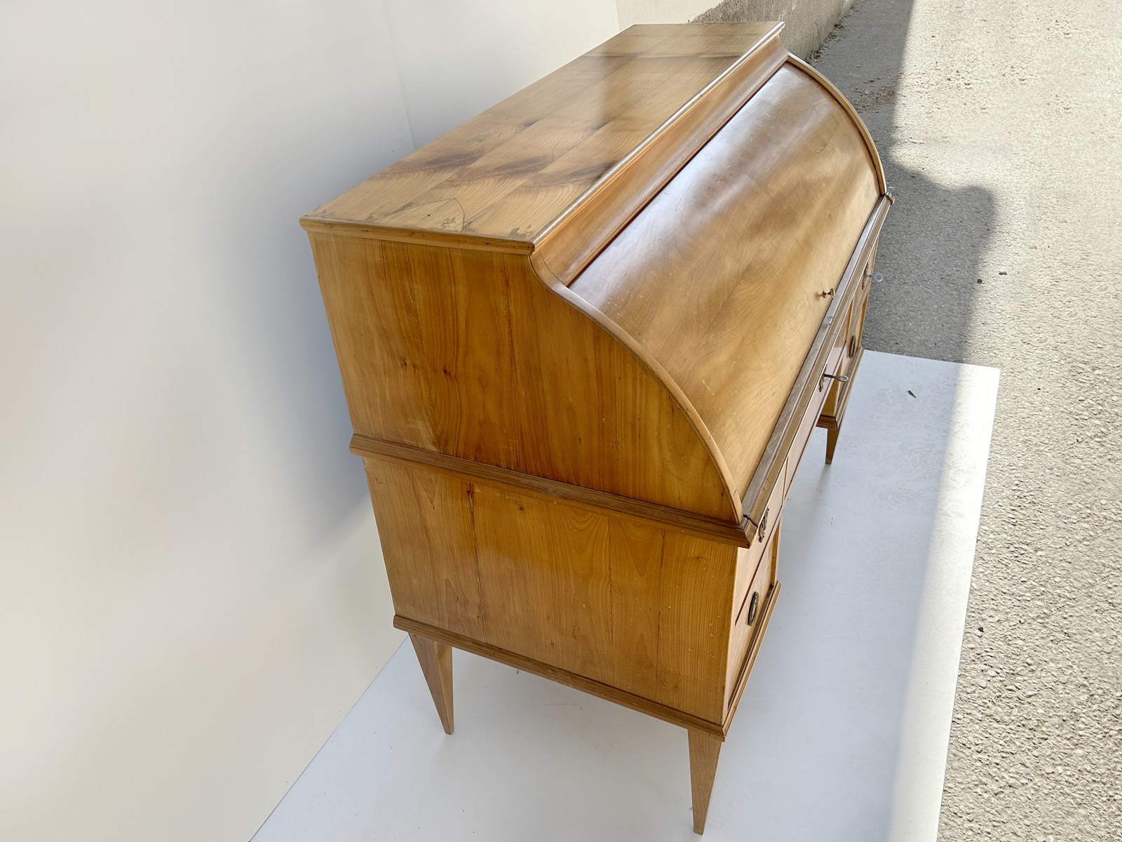 Schreibtisch antik Zylinderbureau Klassizismus Rollladentisch