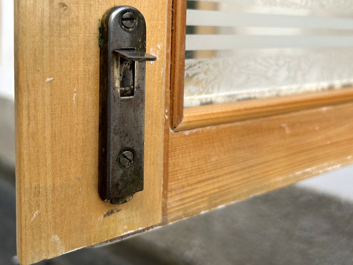 Küchenschrank Vitrine antik