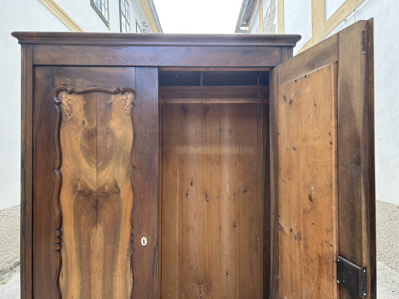Schrank antik