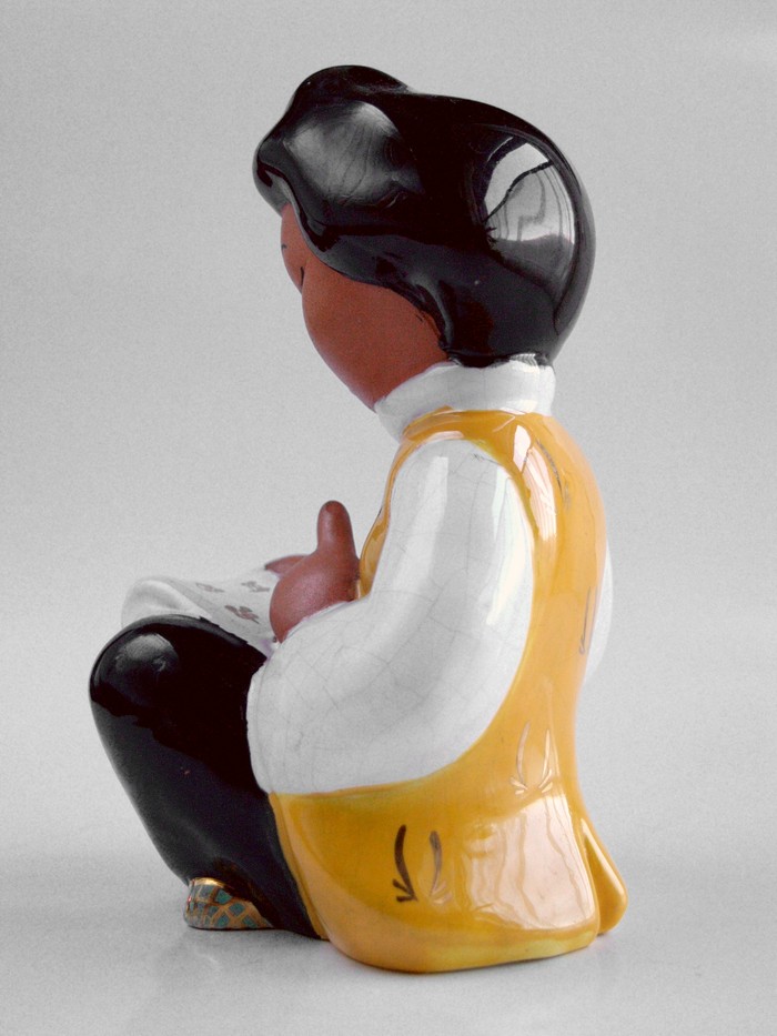 Chinese Figur lesend Austria Charli Bauer Gmundner Keramik alt "Mädchen"
